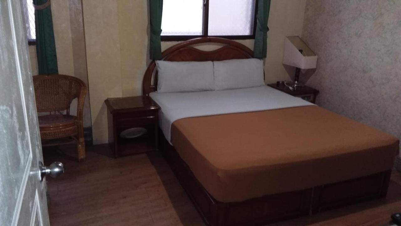 Uni Hotel T'ai-tung Kültér fotó