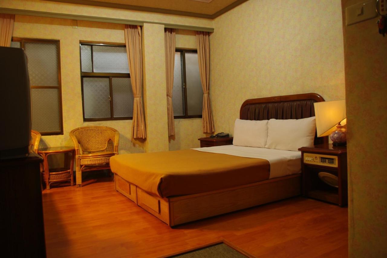 Uni Hotel T'ai-tung Kültér fotó