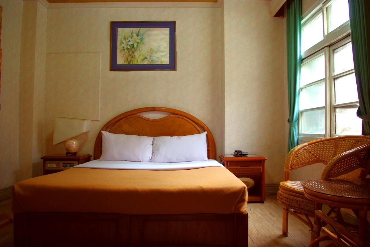 Uni Hotel T'ai-tung Kültér fotó