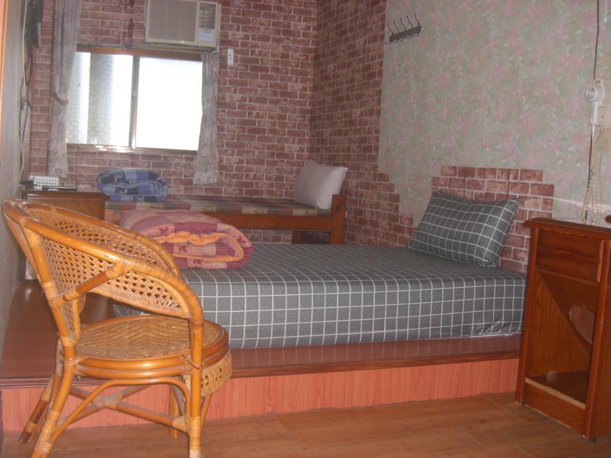 Uni Hotel T'ai-tung Kültér fotó